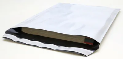 Image de Pochette d'expédition PCR coex noir/blanc 325x400mm 500 pcs/paquet