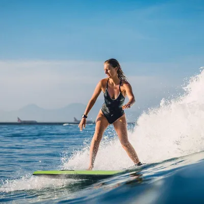 Immagine prodotto di Bodyboard tavola da nuoto leggera con nucleo in EPS e superficie XPE per la spiaggia per bambini e adulti 106 cm verde