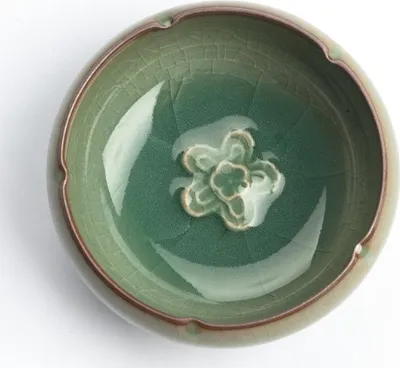 Image de Tasse à thé asiatique "Charms", céladon avec structure craquelé - motif "Prune"