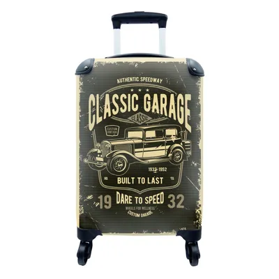 Produktbild von MuchoWow® Koffer Handgepäck Trolley Rollkoffer Kleine Reisekoffer mit 4 Rollen - Mancave - Auto - Retro - Garage - Cabin Size < 55x40x23 cm & 55x40x20 cm - Fotokoffer - Kabinenkoffer - Boardgepäck - Reise-Box - Reisekoffer - Reisegepäck - Koffer mit Bild - Trolley für Kinder
