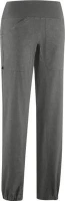 Graue Kletter- und Boulderhose für Damen von Edelrid; Modell "Wo Sansara Pants"; mit elastischem Bund und seitlicher Tasche.