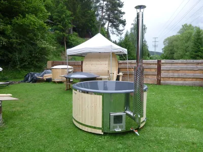 Produktbild von Whirlpool Badefass Externer Garten Fass Bad Thermoholz  Ofen Holzbottich