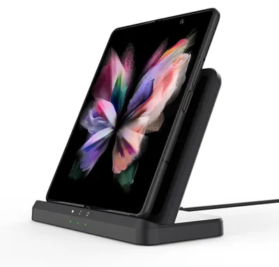 Produktbild von 3 in 1 Kabellose Ladestation, Schnellladegerät für Smartphone, Smartwatch & Earbuds, rutschfest, Überhitzungsschutz & FOD-Erkennung