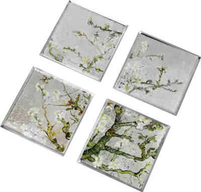 Immagine prodotto di Goebel Untersetzer 4er Set van Goch - Mandelbaum silber, Artis Orbis, Glas-Kombi, Silberfarben, 10 x 10 cm, 67061471