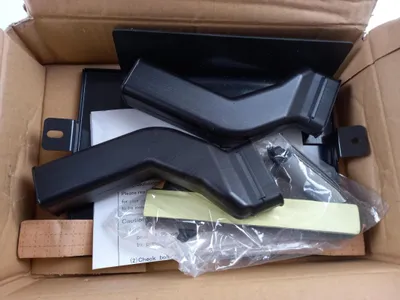 Produktbild von Original SUBARU Legacy IV CD-Wechsler Halterung H6210AG900