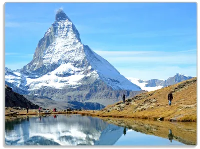 Produktbild von Wallario Glasunterlage, Schneidebrett aus Glas, Größe 30 x 40 cm, Motiv Matterhorn - Spiegelung im See