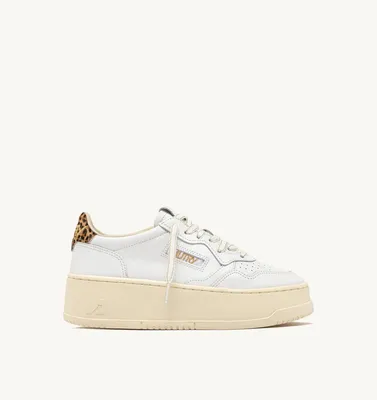 Image de autry : Chaussures de sport, baskets