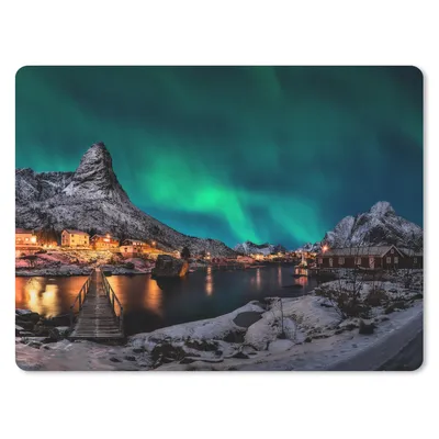Produktbild von MuchoWow® Mauspad Mousepad Nordlicht - Island - Schnee - Dorf - Grün - Berge 23x19 cm - Mousepads - Maus Mat - Pad - Mausunterlage - Schreibtischunterlage - Mauspad