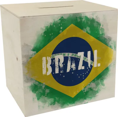 Produktbild von Spardose aus Holz mit Brasilien-Flagge im Used Look - Sparschwein für Urlauber