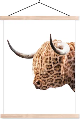 Produktbild von MuchoWow® Textilposter Schottisches Hochlandrind - Weiß - Pantherdruck 40x53 cm mit holzfarbenen Rahmen - Schlafzimmer