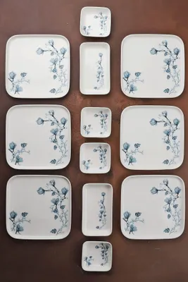 Obrázok produktu pre Hermia Concept, luxusná raňajková súprava (14 dielov), 100 % porcelán, 6 tanierov (24 cm), 2 misy (22 cm), 2 misy, 4 misky (10 x 10 cm) | Vhodné do umývačky riadu a mikrovlnnej rúry | Ideálne na štýlové raňajky.