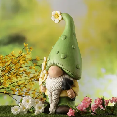 Produktbild von Gartenzwerg DAVID - Zwerg mit Spaten und Blumen - Gartenfigur - Polyresin - H: 45cm - grün