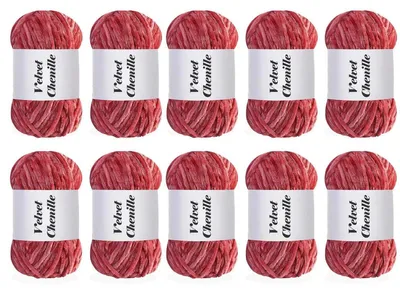 Immagine prodotto di Filato chenille, 1000g (10 gomitoli da 100g), colore rosso velluto, ideale per lavorare a maglia e all'uncinetto