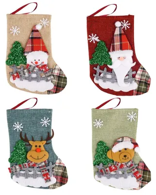 Produktbild von Nikolausstrümpfe 4er Set Weihnachtsdekoration zum Befüllen mit hängendem Seil