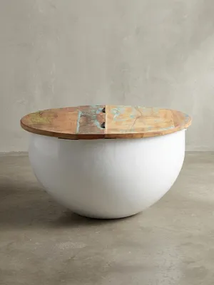 Produktbild von Industrie Stil Couchtisch "Serchio": Klappbare Tischplatte, Aufbewahrung, recyceltes Massivholz, Metallkörper. Weiß, 60x60x34 cm | Kadima Design