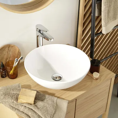 Image de Vasque à poser ronde en céramique blanche 40cm