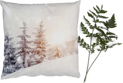 Produktbild von MuchoWow® Zierkissen Sofakissen Wohnzimmer Dekokissen 45x45 cm Baum - Schnee - Winter - Schlafpolster - Polster für das Sofa