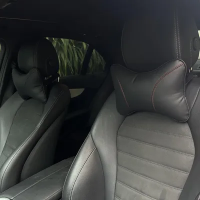 Produktbild von Kopfstützen für Auto - Nackenstützkissen aus Leder und Baumwolle, 2 Stück