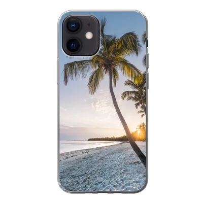 Produktbild von MuchoWow® Handyhülle Schutzhülle Hülle für iPhone 12 Strand - Sonnenuntergang - Palme Silikon Softcase Handy Hülle - Schutzhülle