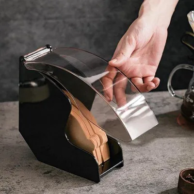 Obrázek produktu pro Černý akrylový držák na kávové filtry s prachotěsným víkem – systém na výdej filtračního papíru pro kavárny, hotely, bary i domácnosti