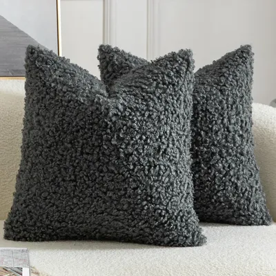 Produktbild von Kissenbezug 2er Set Teddywolle Faux Pelz Bouclé 45x45 cm Grau
