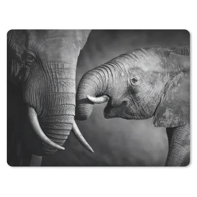 Produktbild von MuchoWow® Mauspad Mousepad Wildtiere - Elefant - Schwarz - Weiß - Porträt 40x30 cm - Mousepads - Maus Mat - Pad - Mausunterlage - Anti Rutsch
