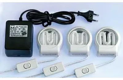 Produktbild von 3 x Megaman Aufbauleuchte Unterbau Shellite Weiß 3 x 6W warmweiß 2700K ESL mit 12V Trafo + Schalter