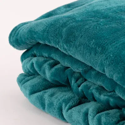 Produktbild von Große Kuscheldecke aus Microfaser einfarbig petrol blau 180x220cm