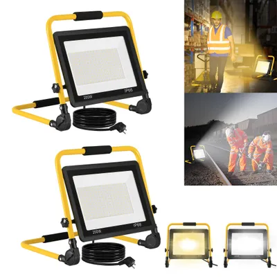 Immagine prodotto di VA-Cerulean, faretto LED da 200W, set da 2 pezzi, luce calda 3000K, grado di protezione IP66, ideale per cantieri