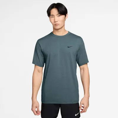 Produktbild von Nike Dri-Fit Hyverse T-Shirt UV, grün, S, Herren