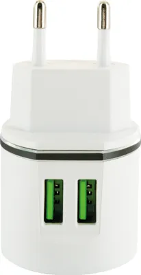 Image de Schwaiger 230V Ladeadap., 2xUSB 2.0 A Buchse 1 x Eurost.TypC