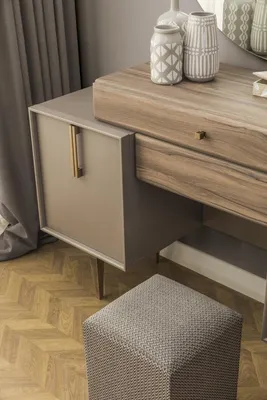 Produktbild von Schlafzimmer Komplette Doppelbett Bett Nachttische Konsole 6tlg Grau