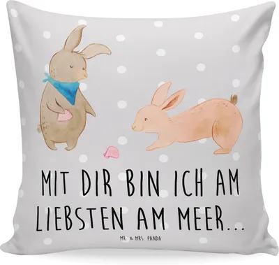 Produktbild von Mr. & Mrs. Panda kissen für sofa Hasen Muschel - Grau Pastell - Geschenk, Best Friends, Meer, Strand, Freundin, Muttertag, Polster, couch, zier, Dekokissen, 40x40