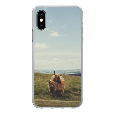 Produktbild von MuchoWow® Handyhülle Schutzhülle Hülle für iPhone X Schottische Highlander - Gras - Wolken - Tiere Silikon Softcase Handy Hülle - Handyhülle