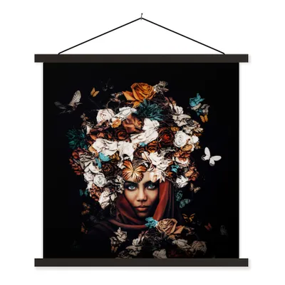 Produktbild von MuchoWow® Textilposter Blumen - Schmetterling - Frauen - Kopftuch 120x120 cm mit schwarzem Rahmen - Aufhängungsset