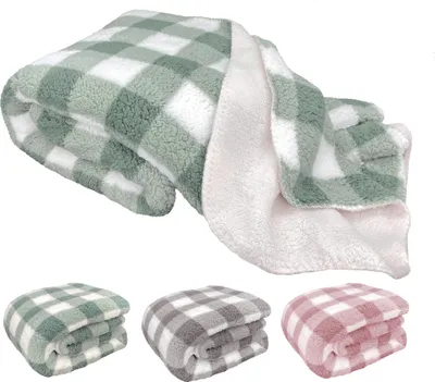 Produktbild von heimtexland ® Kuscheldecke Sherpa Fell Super Warm Extra Dick Teddy Plüsch Wohndecke 200x150 Sofadecke Vichy Karo XL Typ837 Mint Grün