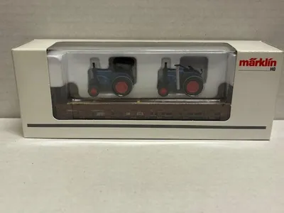 Produktbild von MÄRKLIN H0 Schwerlastwagen + 2 Traktoren Lanz Bulldog 46948