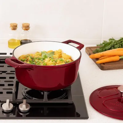 Produktbild von Gusseisen Bratpfanne Kochtopf 2,5 l - 20 cm Bratpfanne emailliert temperaturbeständig - für alle Gerichte und Kochflächen - rot