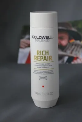 Produktbild von Goldwell Dualsenses Rich Repair Restoring Shampoo 100ml