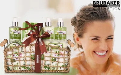 Produktbild von BRUBAKER Beautyset Bade- und Dusch Set Aloe Vera - 13-teiliges Geschenkset in dekorativem Korb