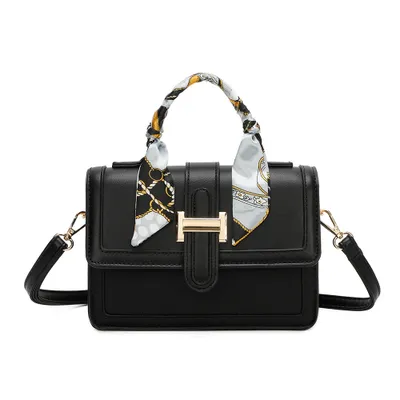 Produktbild von Gallantry, Gracy Handtasche mit Schalgriff, Schwarz