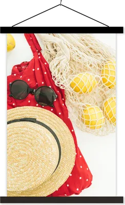 Produktbild von MuchoWow® Textilposter Sommer - Hut - Tasche 60x90 cm mit schwarzem Rahmen - Poster Wohnzimmer