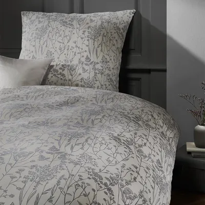 Produktbild von Fleuresse Damast Bettwäsche Black Premium Kajaani grau 155x220 cm + 80x80 cm