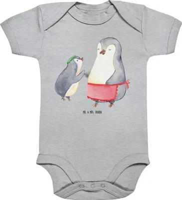 Produktbild von Mr. & Mrs. Panda Strampler Pinguin mit Kind 1. - 3. Monat - Heather Grey - Geschenk, overall baby, Babystrampler, body baumwolle, Pinguine, Familie, Muttertag, Mutter
