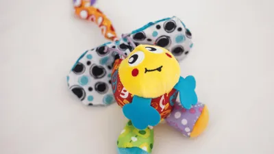 Immagine prodotto di Nascita PLAYGRO pakabinamas žaislas Groovy Mover Bee, 0186982