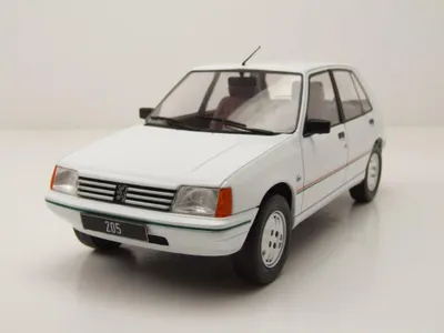 Produktbild von MCG 18493 Peugeot 205 1984 weiß 1:18