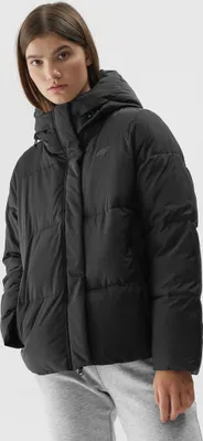 Produktbild von 4F Damen-Winterjacke mit Handschuhen
