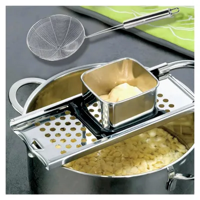 Produktbild von Spätzlehobel aus Edelstahl mit Schaumlöffel, Spätzlesieb, Spätzlereibe und Spätzlepresse - Rostfrei