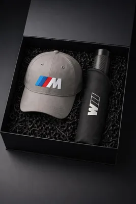 Produktbild von BMW M Perfomance Motorsport Geschenkset Geschenkbox Mütze Regenschirm Cap