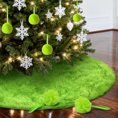 Weihnachtsbaumrock 90 cm aus Plüsch mit 12 Kugeln, grün